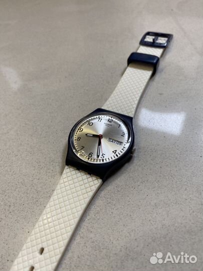 Часы Swatch