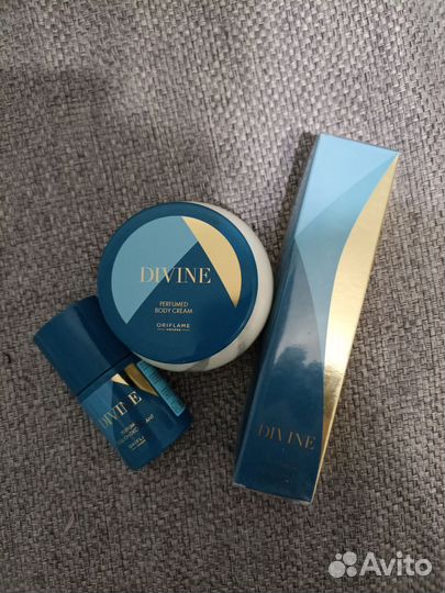 Набор Divine oriflame 3товара