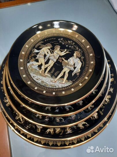 Фарфоровые тарелки, 11 штук, Греция