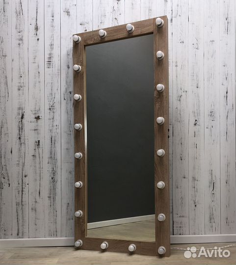 Зеркало с подсветкой