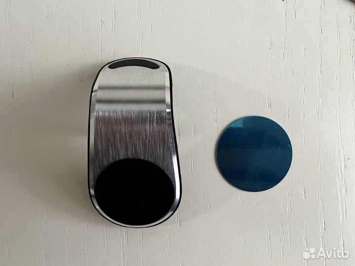 Автомобильный держатель для телефона