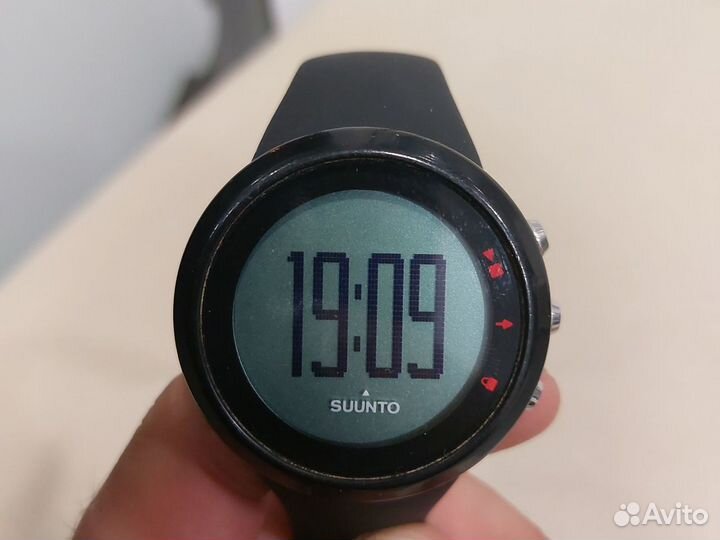 Часы suunto m2 black