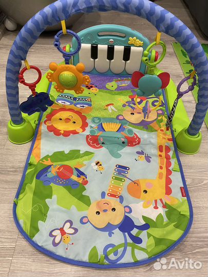 Развивающий коврик fisher price с пианино