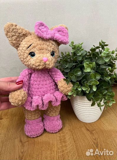 Мягкая вязаная игрушка