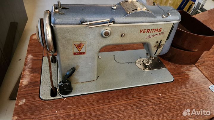 Швейная машина veritas