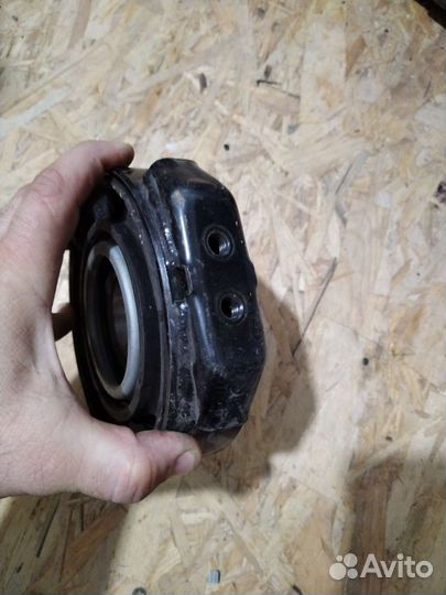 Подвесной подшипник mercedes