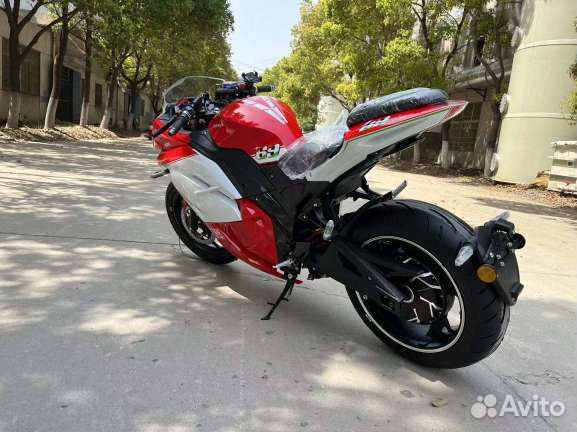 Ducati Panigale 10000 W 100Ah