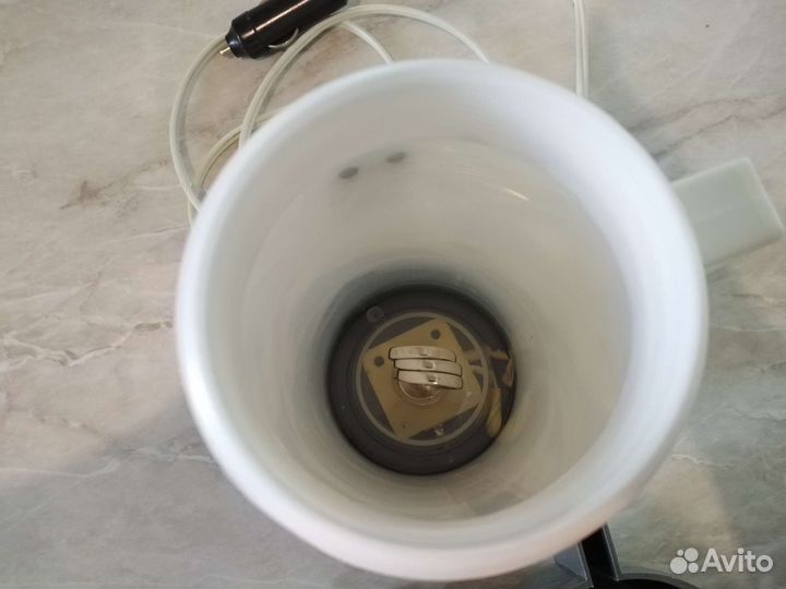 Дорожный чайник в авто