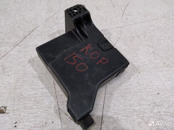 Блок электронный Toyota Corolla E150 2006-2013