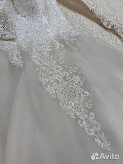 Свадебное платье 42 44 новое