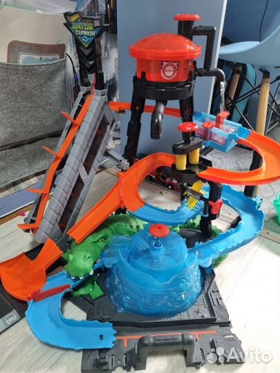 Трек мойка HOT wheels