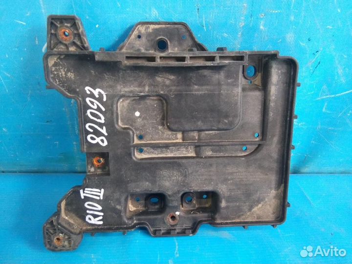 Крепление акб (корпус подставка) Kia RIO 2011-2017