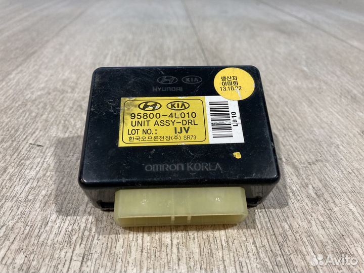 Блок управления светом Kia Rio 3 958004L010