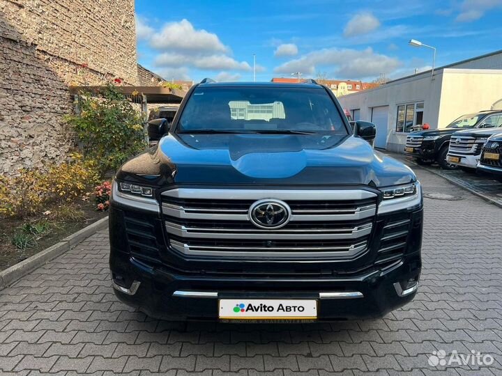 Toyota Land Cruiser 3.3 AT, 2024, 50 км