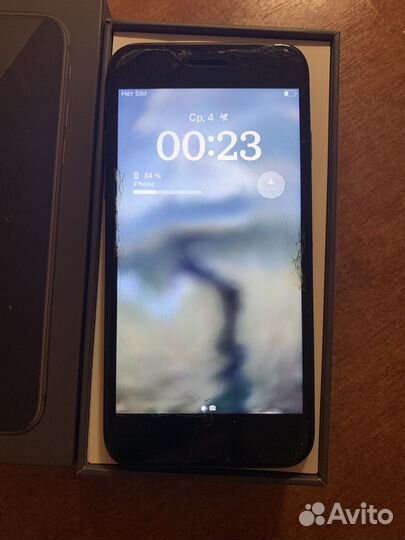 Телефон iPhone 8 64 gb