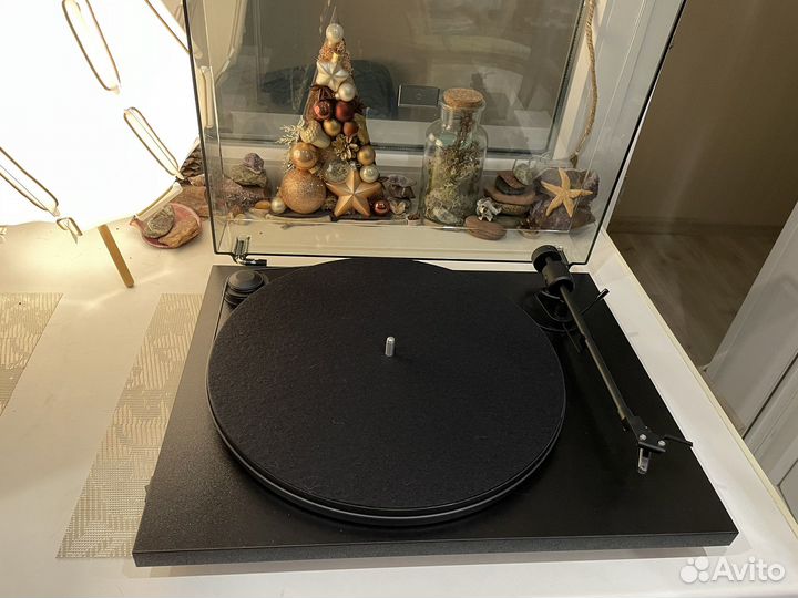 Проигрыватель винила Pro-Ject Primary E Phono