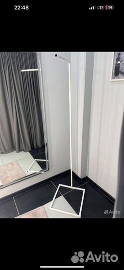 Вешоло для магазина