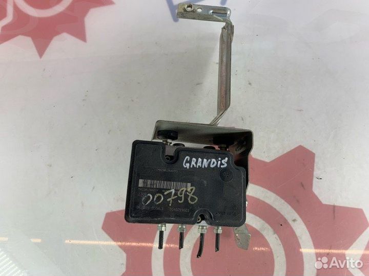 Блок ABS Mitsubishi Grandis 2009