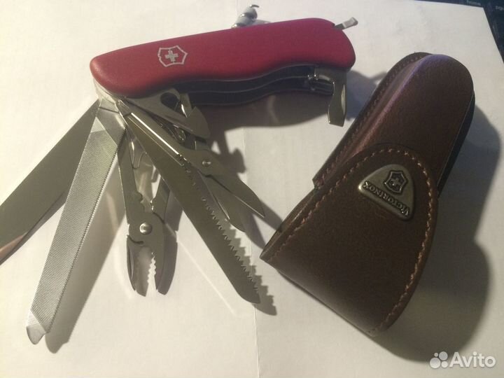 Нож-мультитул швейцарский в оригинальном чехле