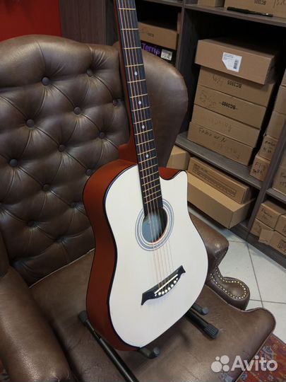 Гитара Belucci новая