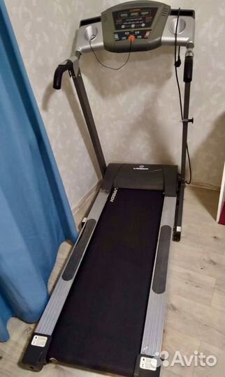 Электрическая беговая дорожка Larsen