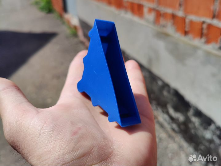 Уголки для защиты листовых материалов