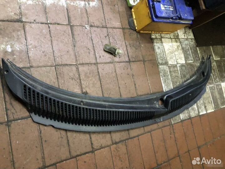 Жабо Plymouth Neon