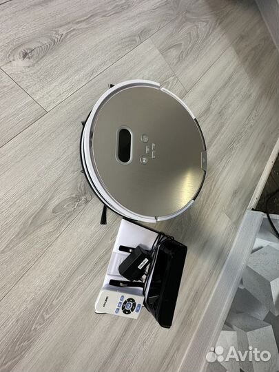 Робот пылесос