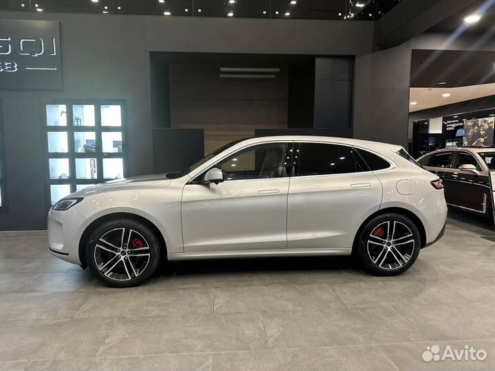 Seres M5 1.5 AT, 2024