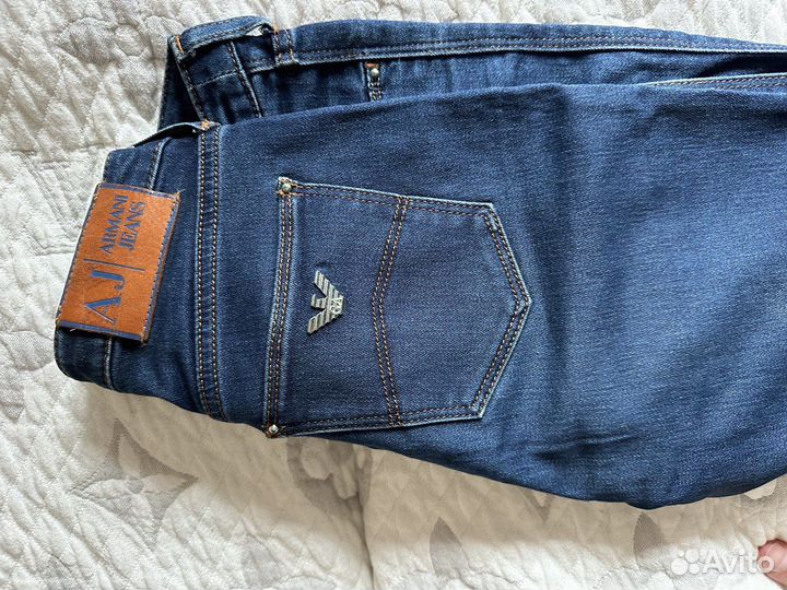 Джинсы armani jeans 25