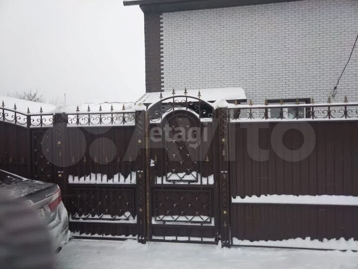 Дом 198 м² на участке 5,8 сот.