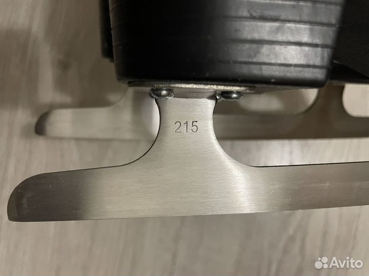 Коньки фигурные 35