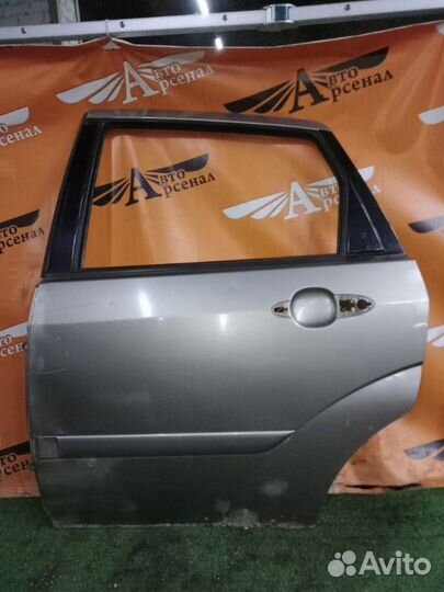 Дверь боковая задняя левая Ford Focus 2004