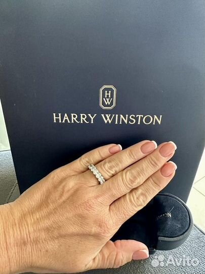 Кольцо Harry Winston