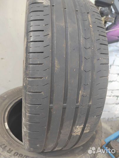 Continental ContiPremiumContact 5 225/60 R17 99V
