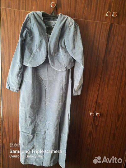 Вечернее платье