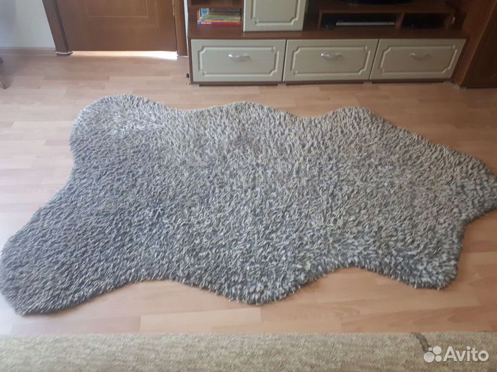 Ковер с длинным ворсом