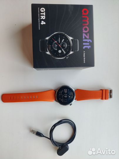 Умные часы Amazfit GTR4