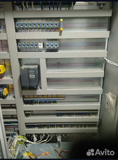 Электромонтажник