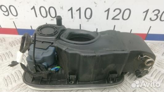Лючок бака mercedes benz C-class W204 (PEA13EH01)