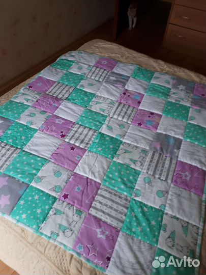 Детское Лоскутное одеяло (в технике пэчворк)