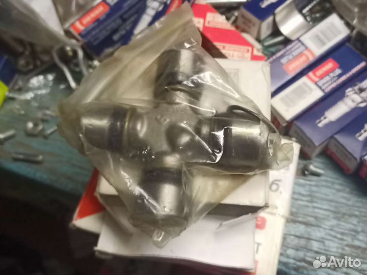 Крестовина 27*86