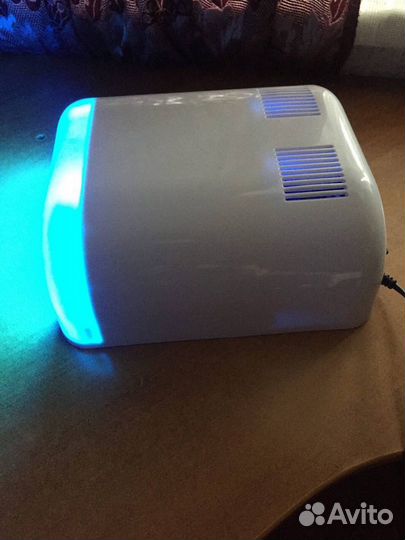 Лампа для ногтей