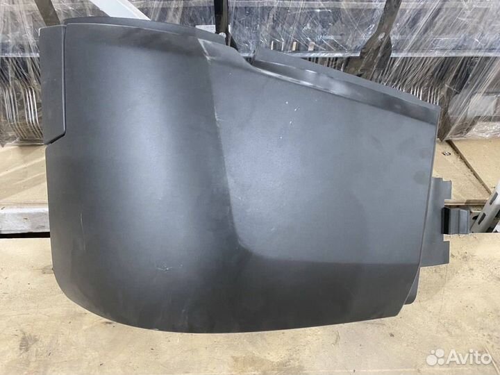 Угол бампера Renault T 23309356