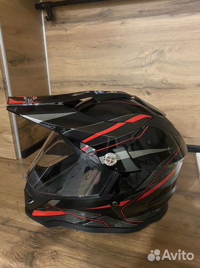Мотоциклетный шлем размер s Hizer
