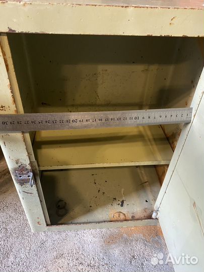 Сейф железный оружейный