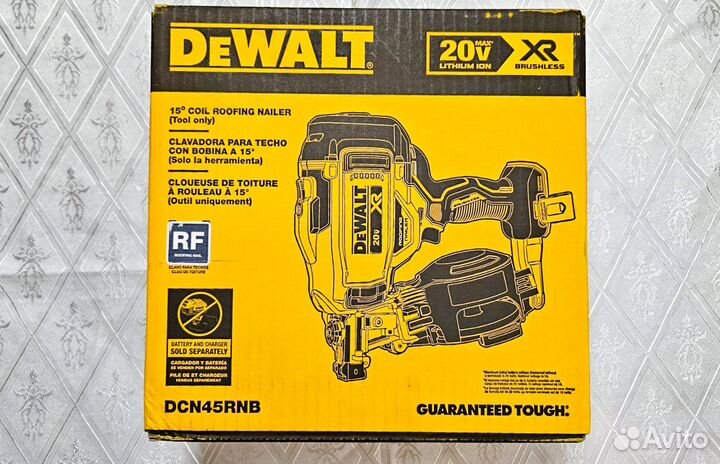 Кровельный нейлер DeWalt DCN45RNB