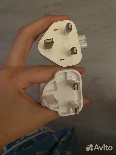 Британские адаптеры для теоефона и мак бука