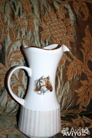 Антикварный кувшин - лошади, блюдо Прибалтика