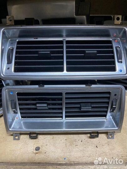 Центральный воздуховод Land Rover Range Rover